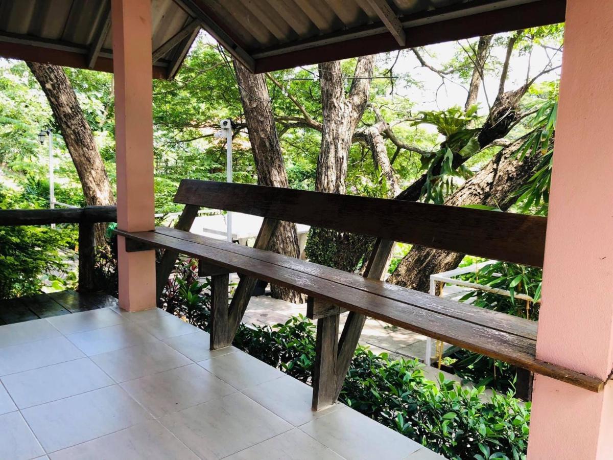 Moon River Resort Phimai Exteriör bild